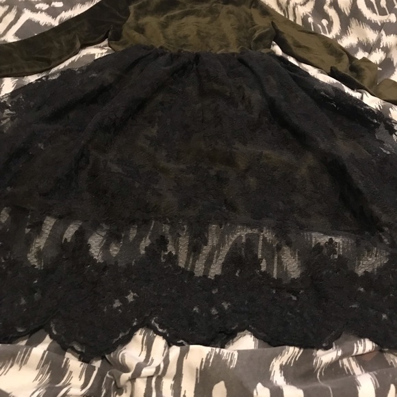 Olive green dress - Picture 1 of 4